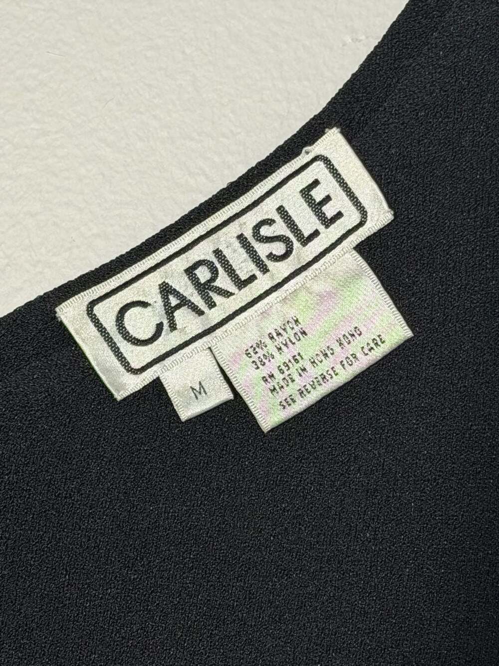 Carlisle Black V-Neck Tank Top Size M